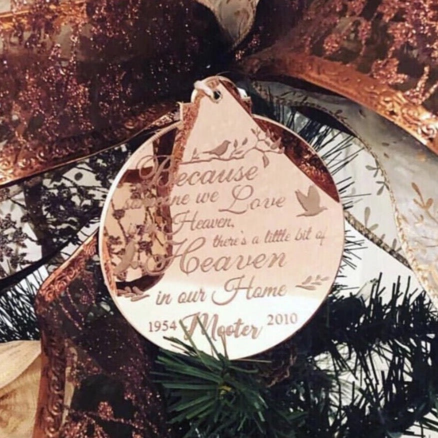 Personalized Remembrance Christmas Ornament - VividEditions