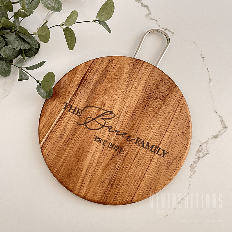 Round Acacia Wood Board w/ Metal Handle (6 design options) Cutting Board - VividEditions