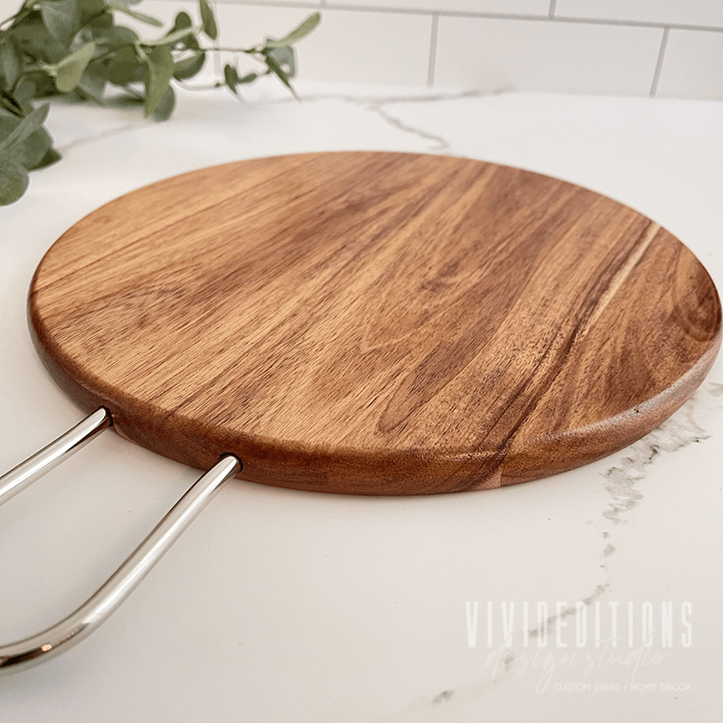 Round Acacia Wood Board w/ Metal Handle (6 design options) Cutting Board - VividEditions