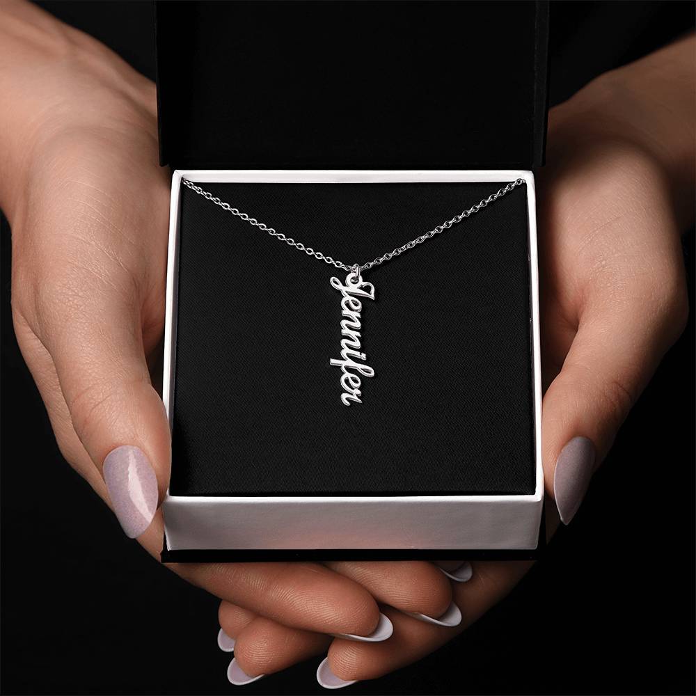 Vertical Name Necklace - VividEditions